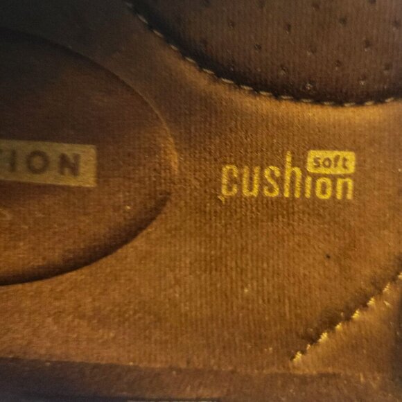 (NWOB)  CLARKS Women's Ashland Bubble Loafers - Rich Brown Size 7.5 Wide - Picture 4 of 8